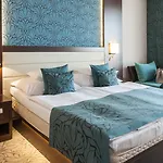 Hotel Wellamarin 4*