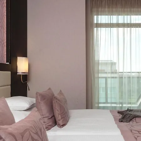 Hotel Wellamarin Zamardi