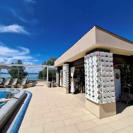 Wellamarin Hotell 4*