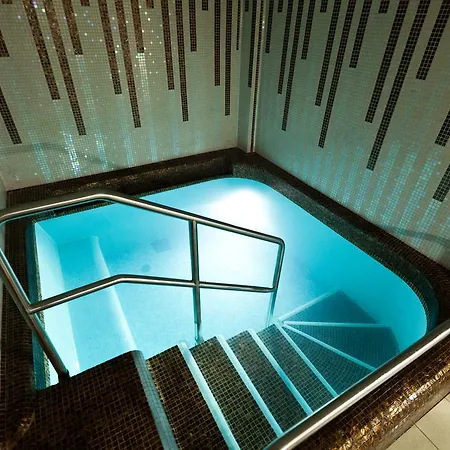 Hotel Wellamarin 4*