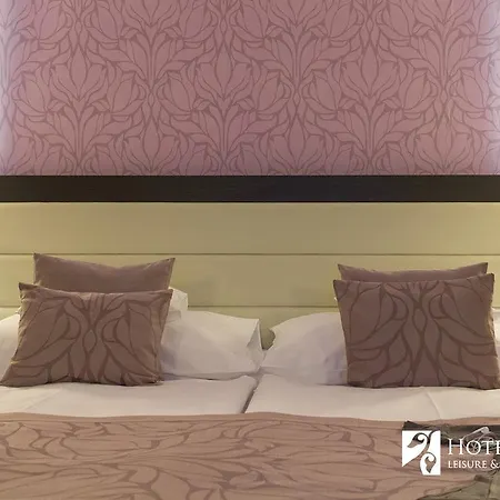 Hotel Wellamarin Zamardi